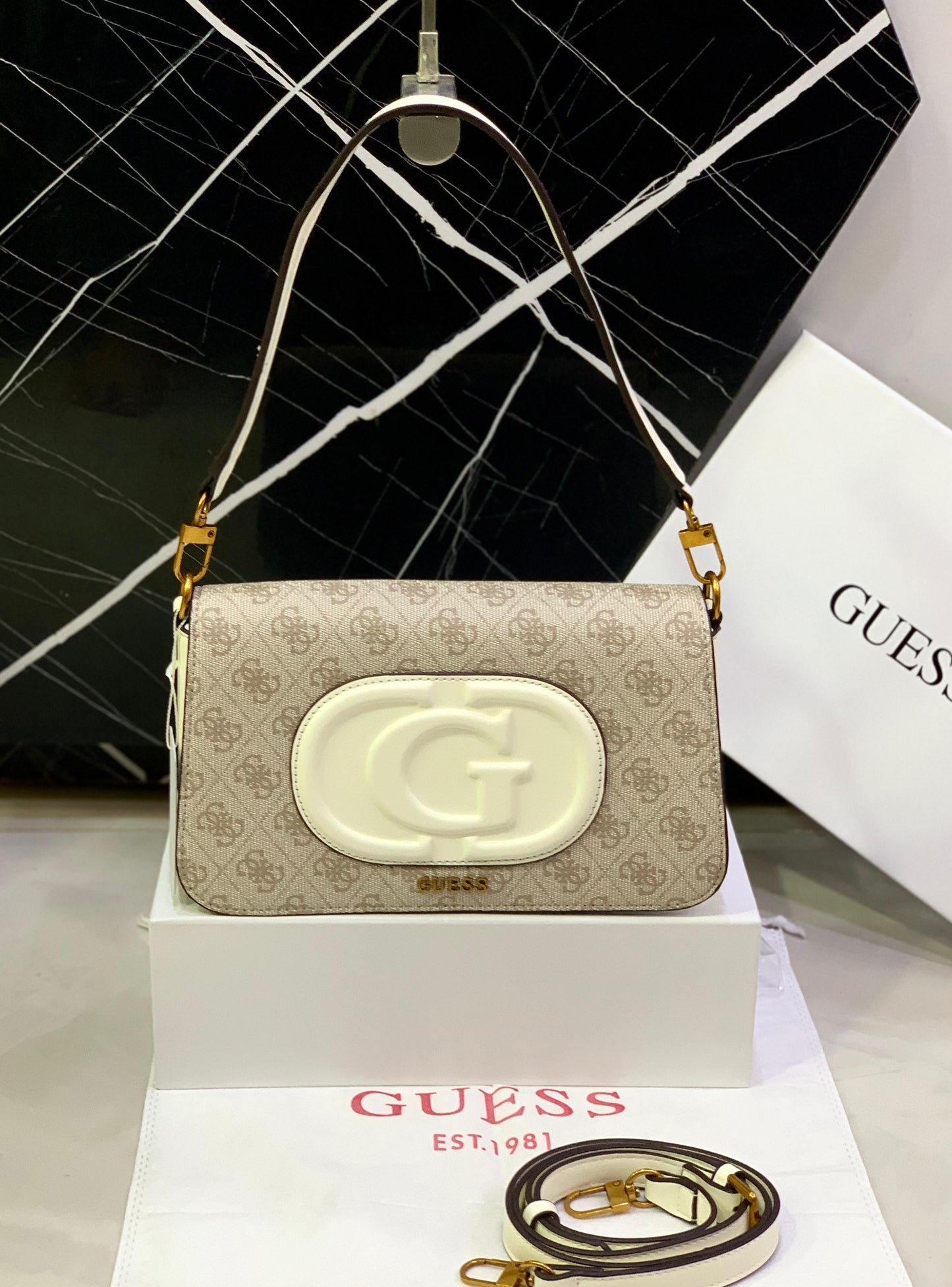GUESS Crossbody Bag