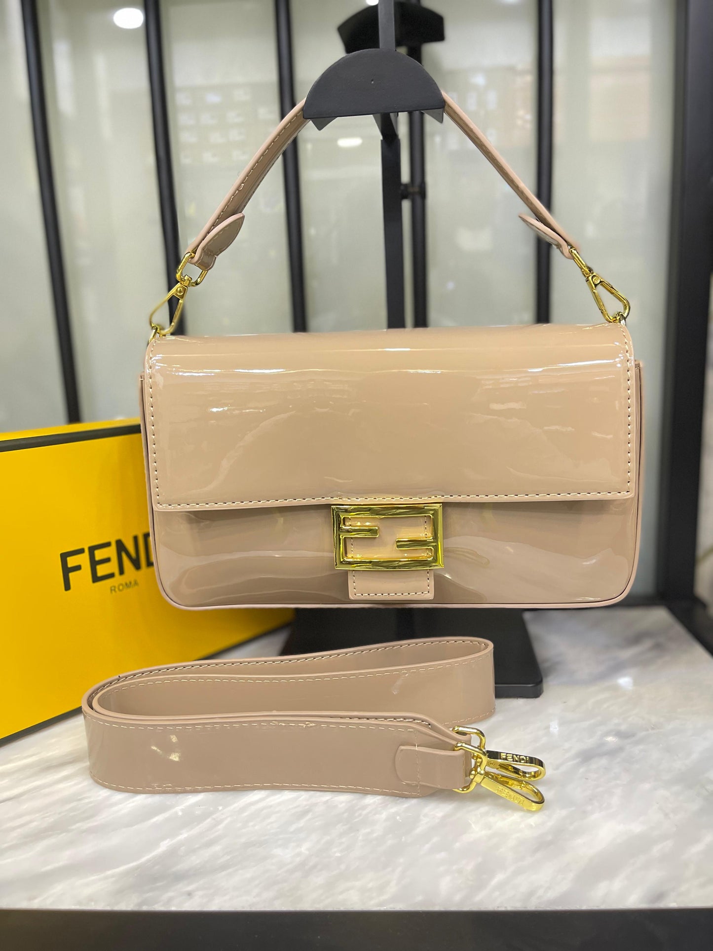 FENDI Baguette Bag