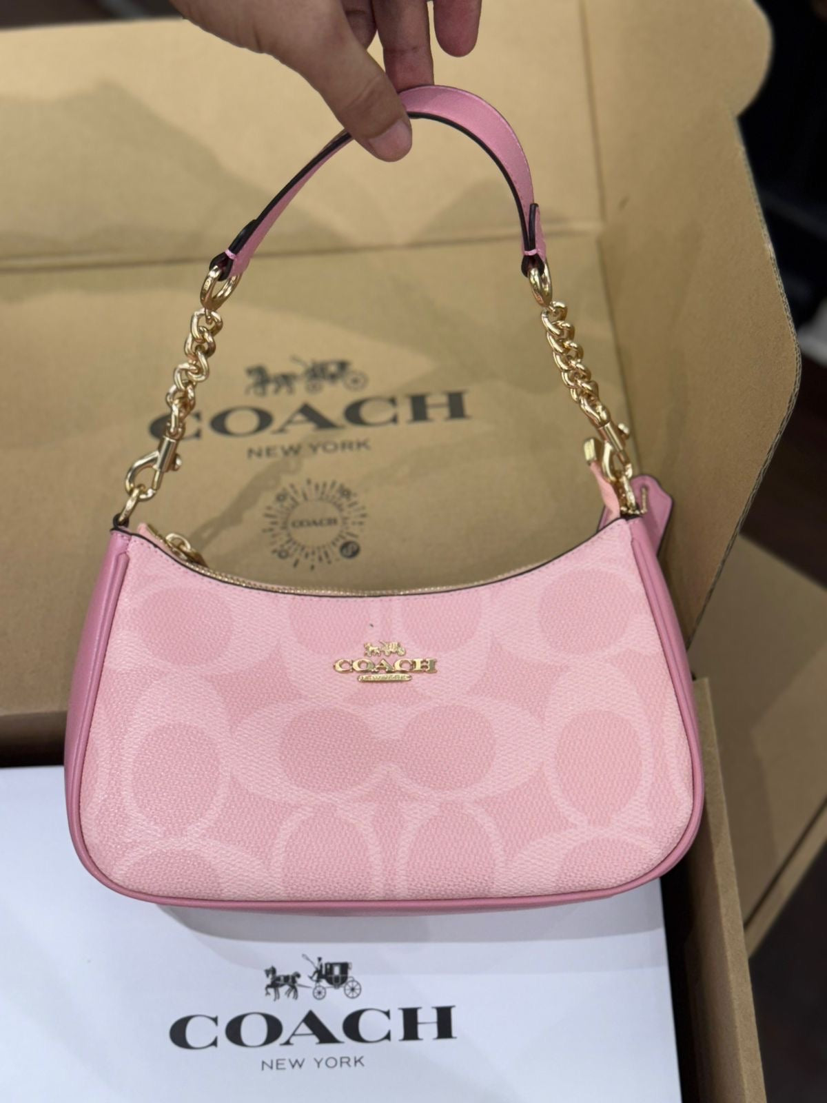 Coach Teri Shoulder Bag – Powder Pink