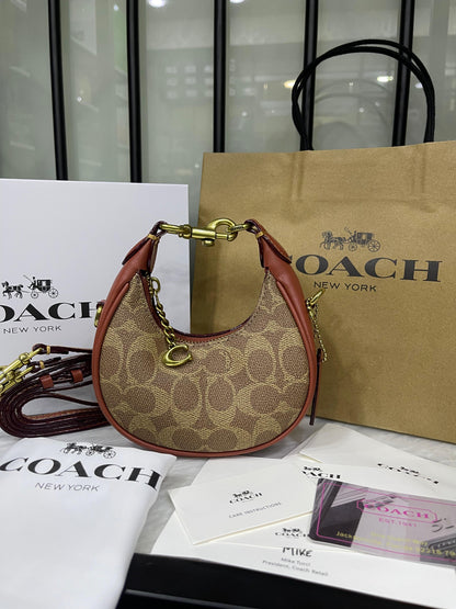 Coach Jonie Bag – Crescent Silhouette with C Hardware