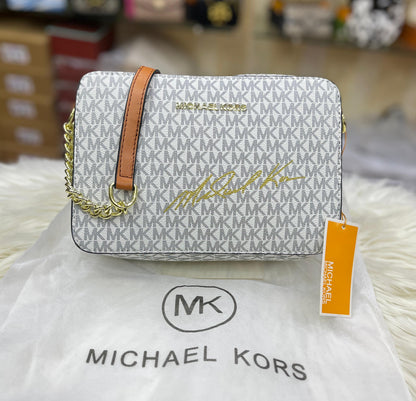 MICHAEL KORS Jet Set Medium Logo Signature Crossbody Bag – Chic Everyday Style