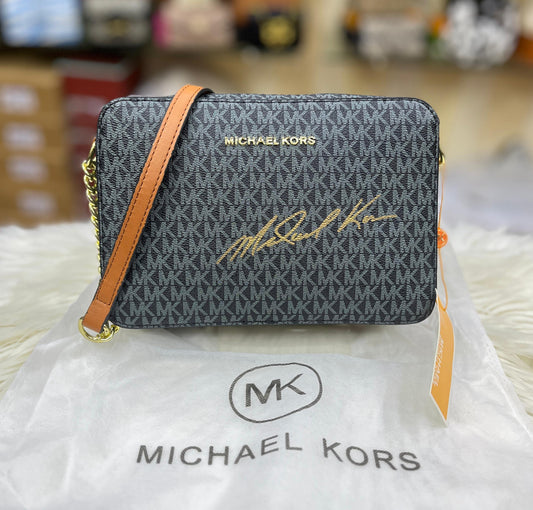 MICHAEL KORS Jet Set Medium Logo Signature Crossbody Bag – Chic Everyday Style