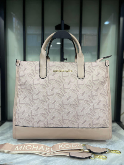 MICHAEL KORS
Gigi Empire Signature Logo Tote Bag
