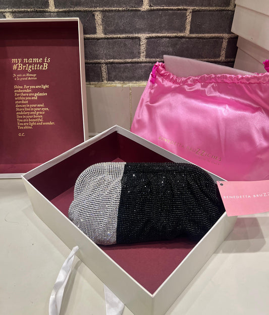 Benedetta Bruzziches Venus La Grande – Black Crystal Clutch