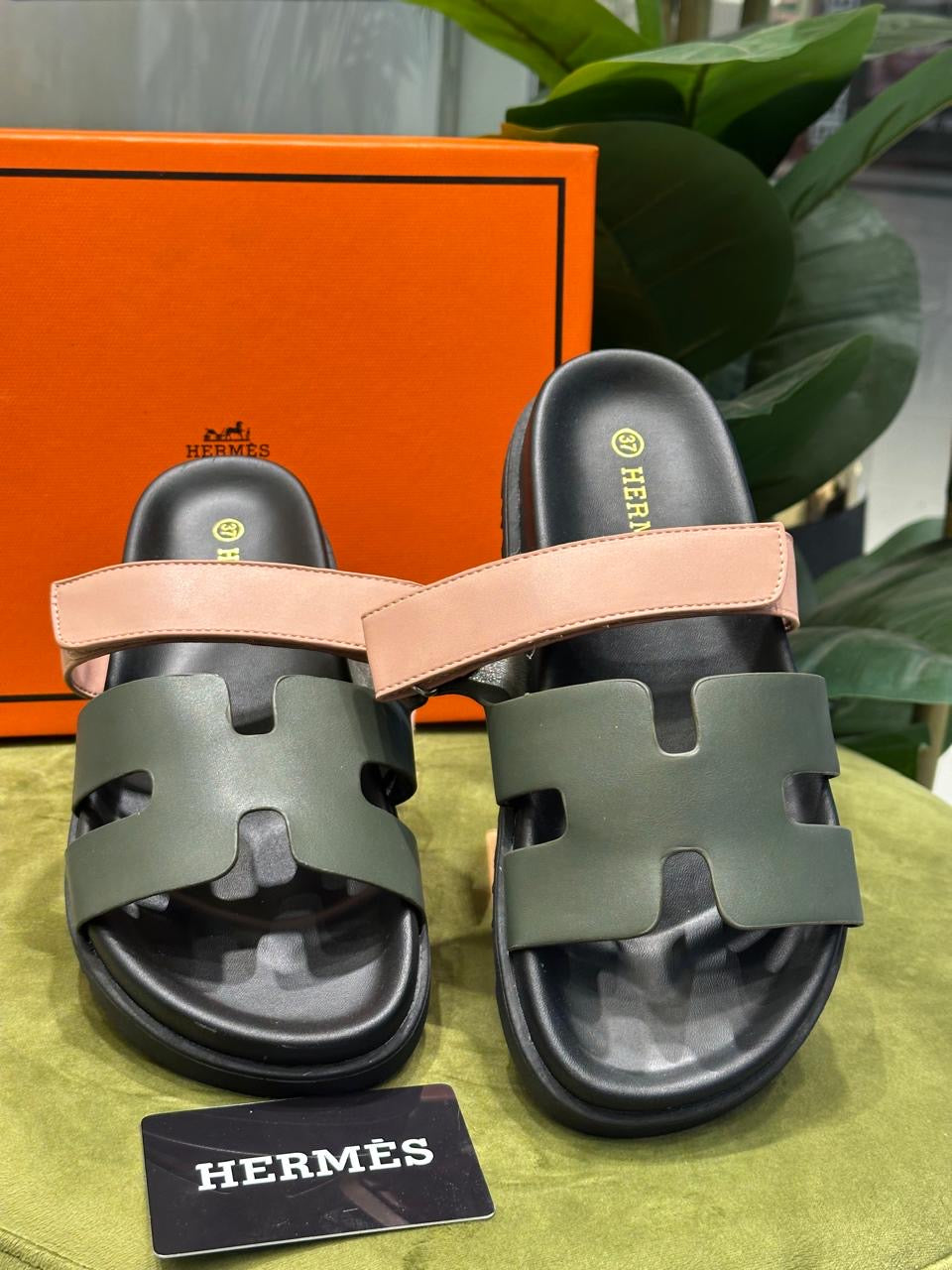 Hermès-Style Two-Tone Slippers