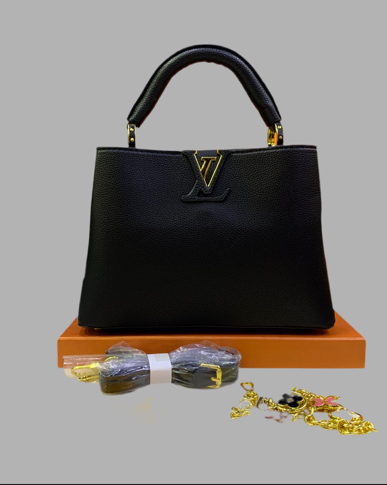 Louis Vuitton Capucines BB Handbag