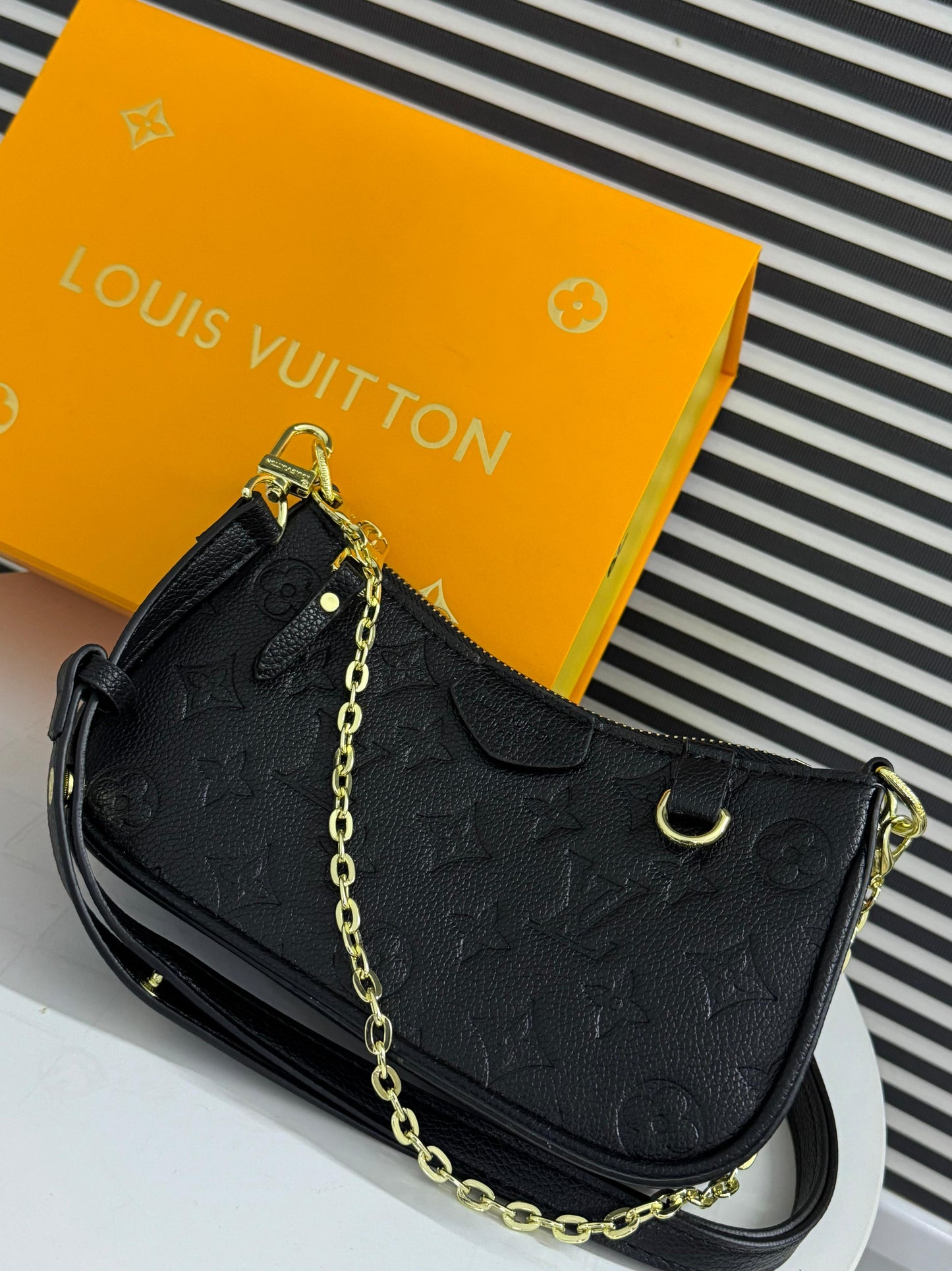 Louis Vuitton Monogram Pochette