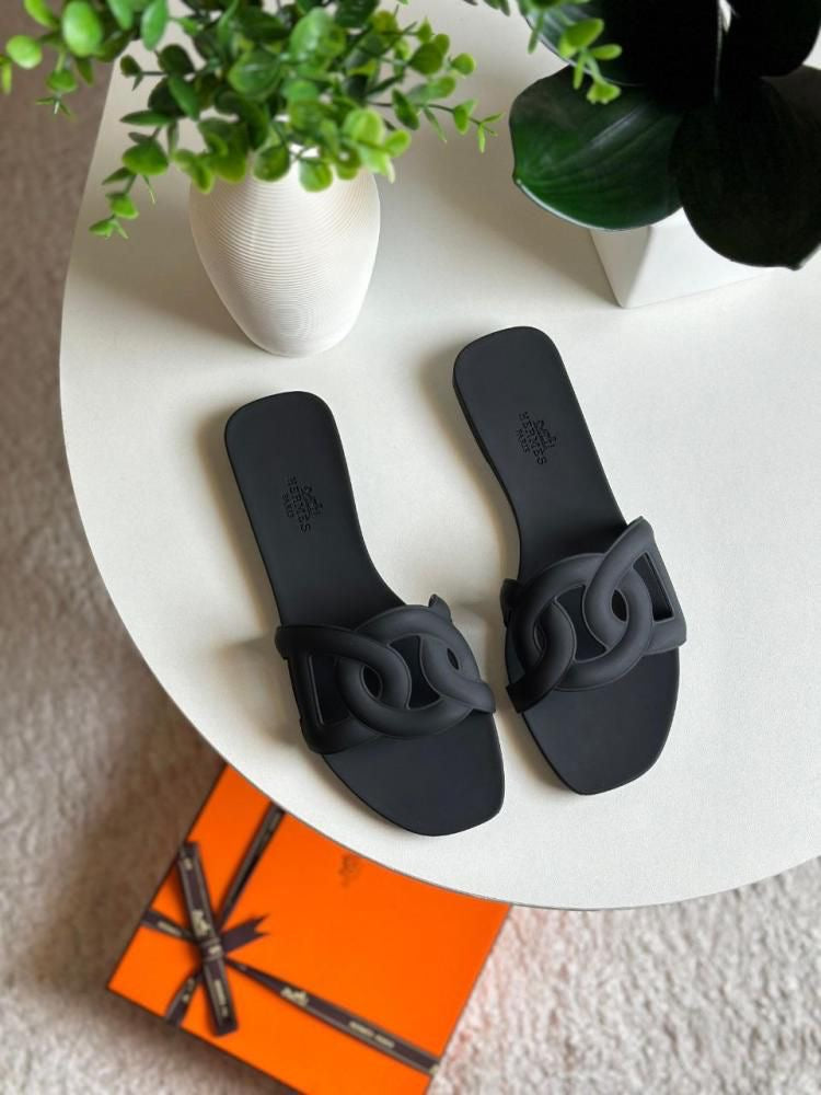 Hermès Aloha Slides – Chaîne d’Ancre Cut-Out Strap