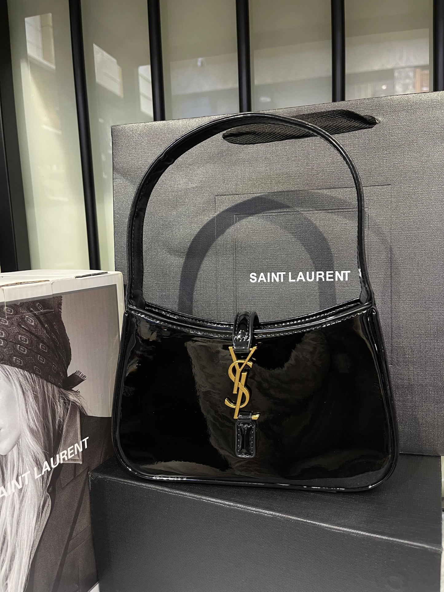 YSL Mini Le 5 À 7 Patent Bag