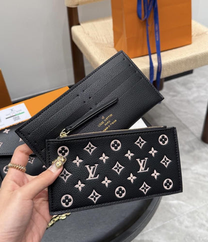 Louis Vuitton Pochette Félicie – Embossed Leather