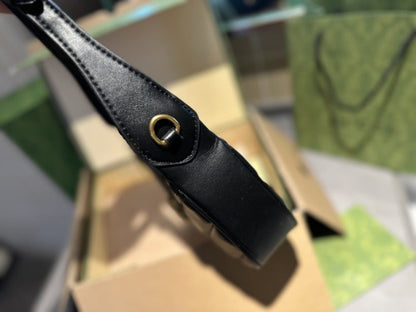 GUCCI GG Marmont Half-Moon Shoulder Bag – Chevron Leather