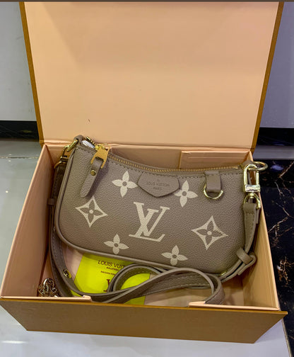 Louis Vuitton Monogram Pochette