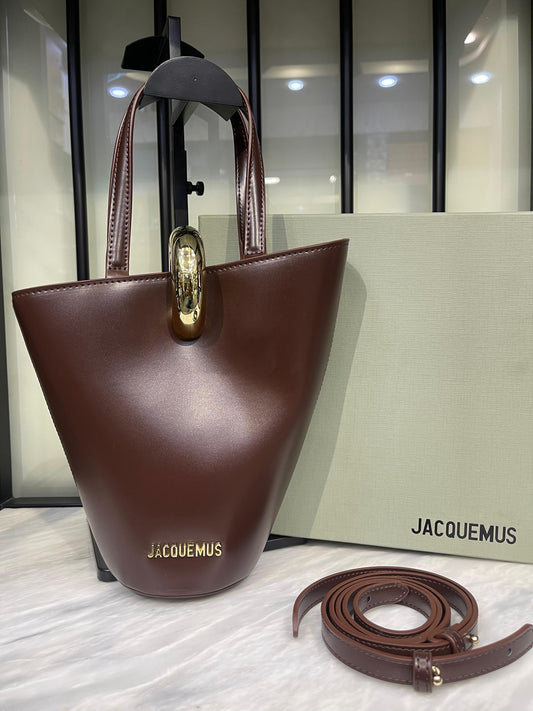 Jacquemus The Small Bambola – Sculpted Chic in Mini Form