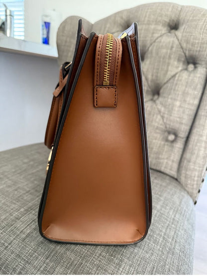 GUESS 2-Piece Handbag Set – Master Copy, High Quality