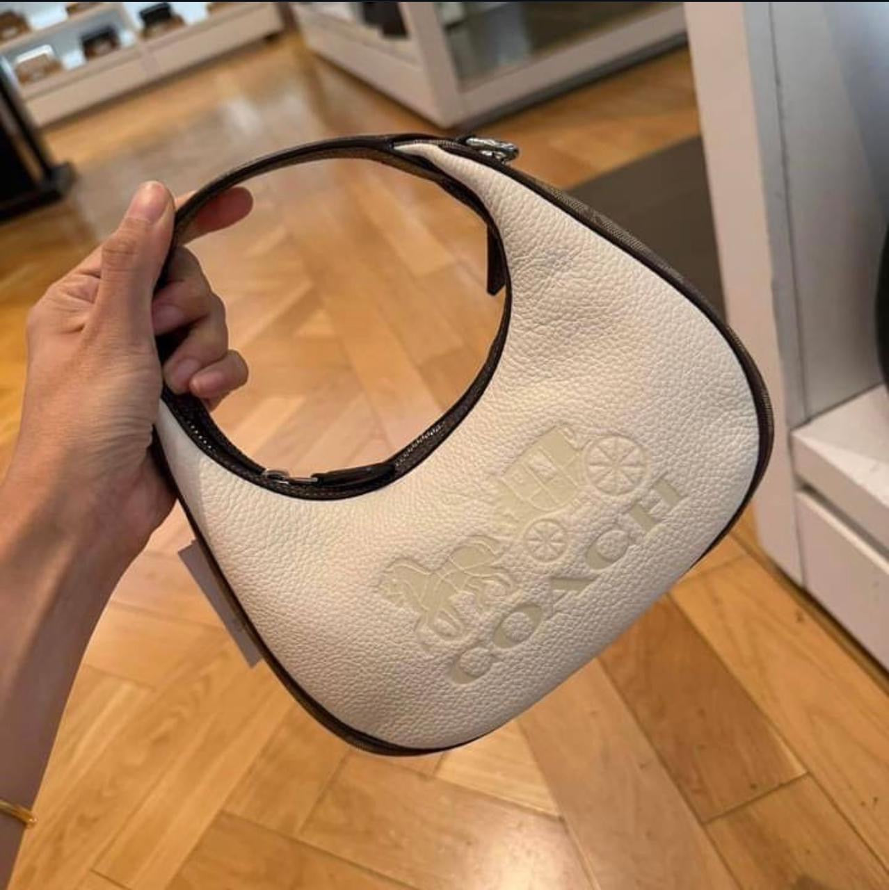 Coach Carmen Mini Crossbody – Premium