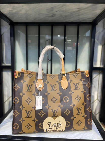 Louis Vuitton OnTheGo Tote Bag – Monogram & Monogram Reverse