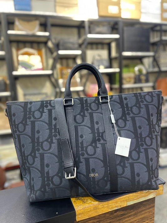 Christian Dior Weekender 50 – Dior Oblique Jacquard Travel Bag