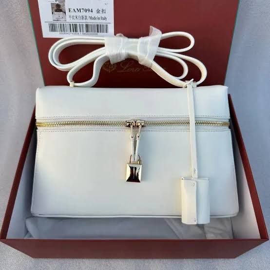 Loro Piana Extra Bag L27 – Smooth Calfskin