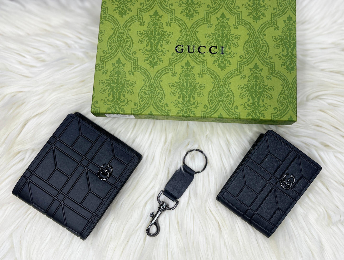 Gucci & Louis Vuitton Gents Gift Set – Wallet, Card Holder & Keychain
