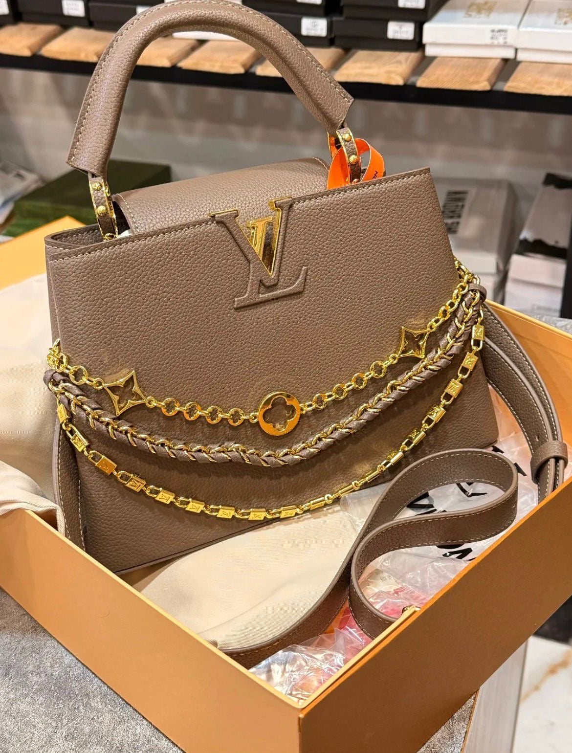 Louis Vuitton Capucines – Large Taurillon Leather Shoulder Bag