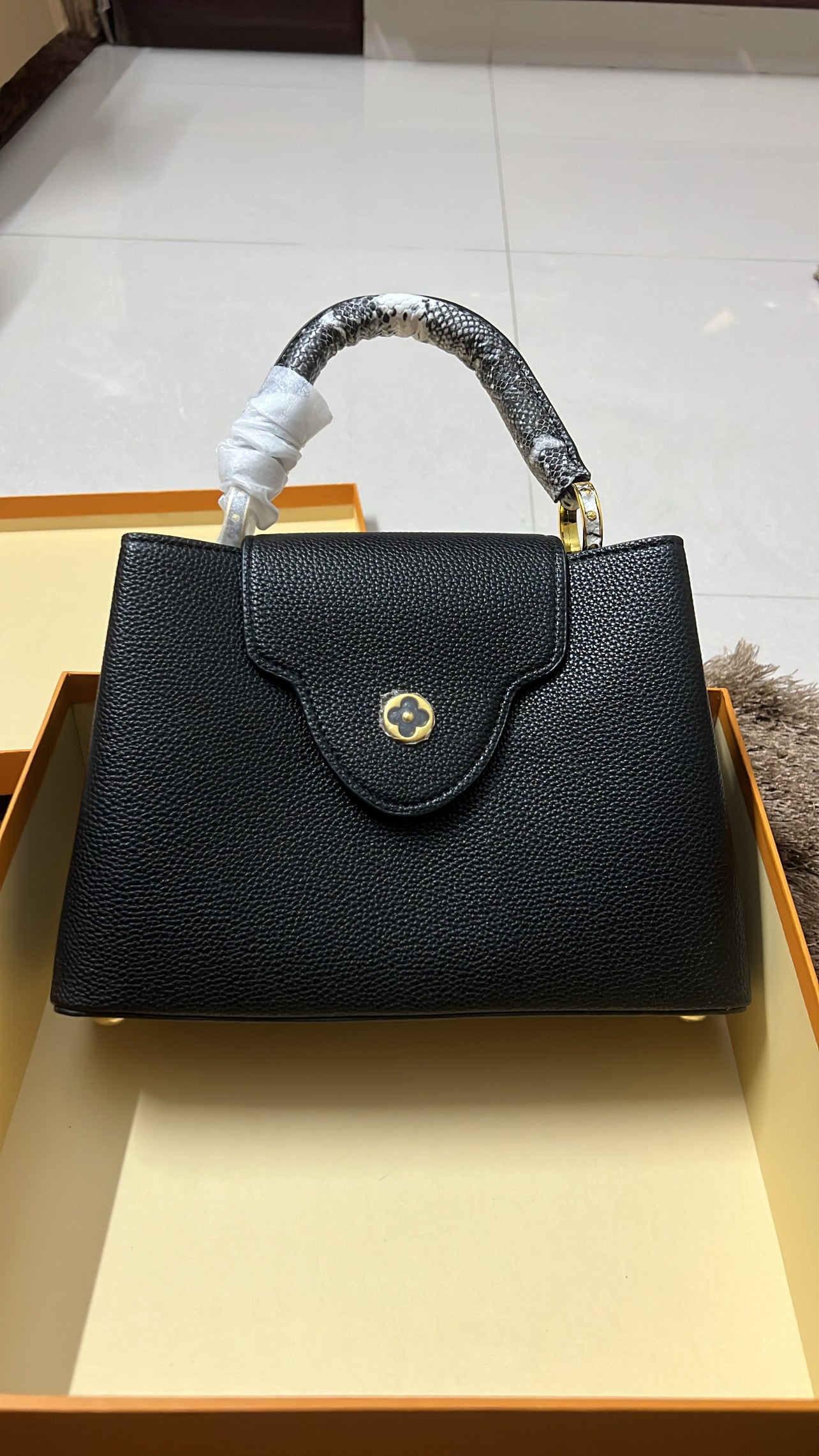 Louis Vuitton Capucines