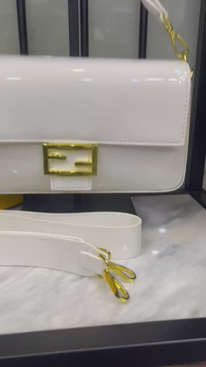 FENDI Baguette Bag
