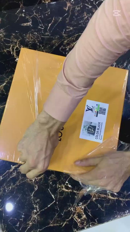 Louis Vuitton Capucines BB Handbag